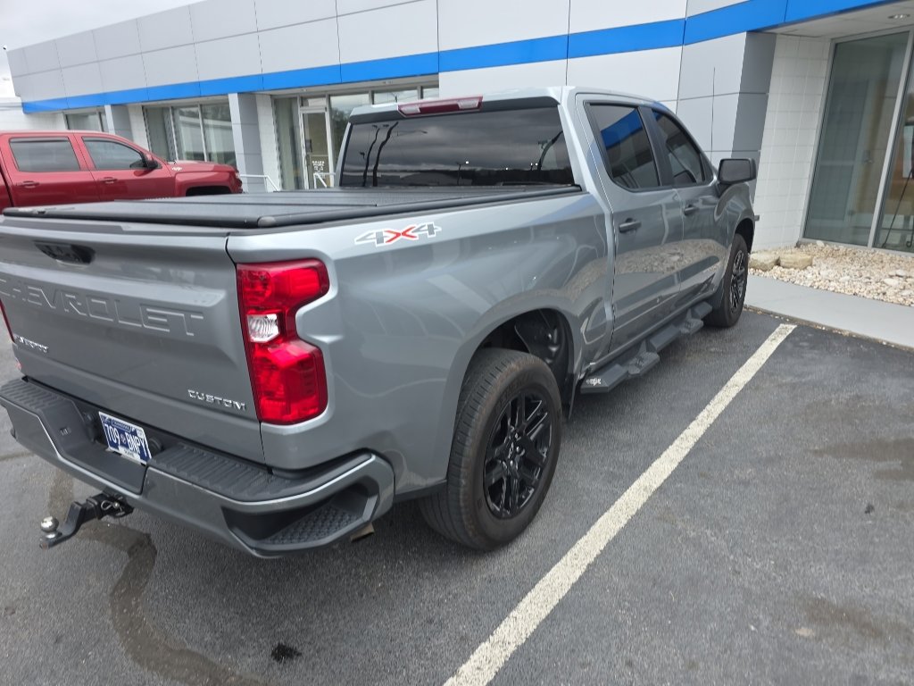 Used 2023 Chevrolet Silverado 1500 Custom image 4