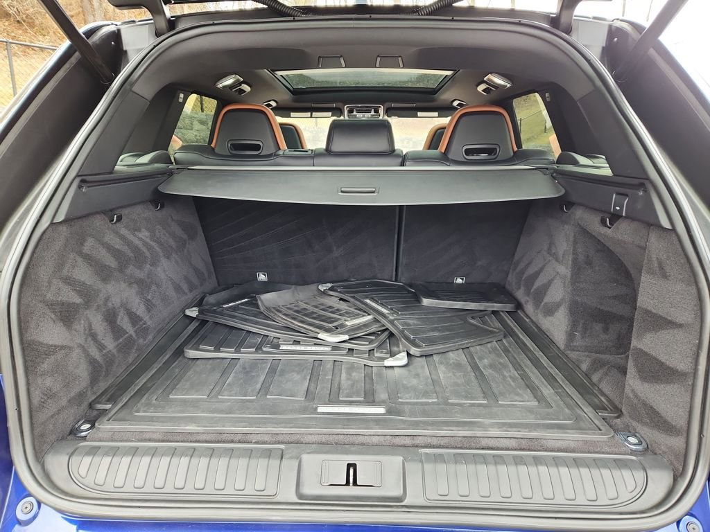 Certified 2017 Land Rover Range Rover Sport SVR image 13