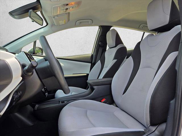 Used 2022 Toyota Prius LE FWD image 10