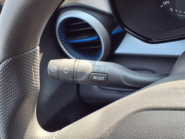 Used 2025 Chevrolet Trax LS w/ LS Convenience Package FWD image 60