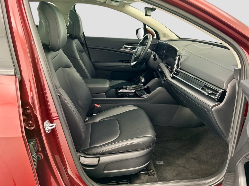 Used 2025 Kia Sportage SX FWD image 19