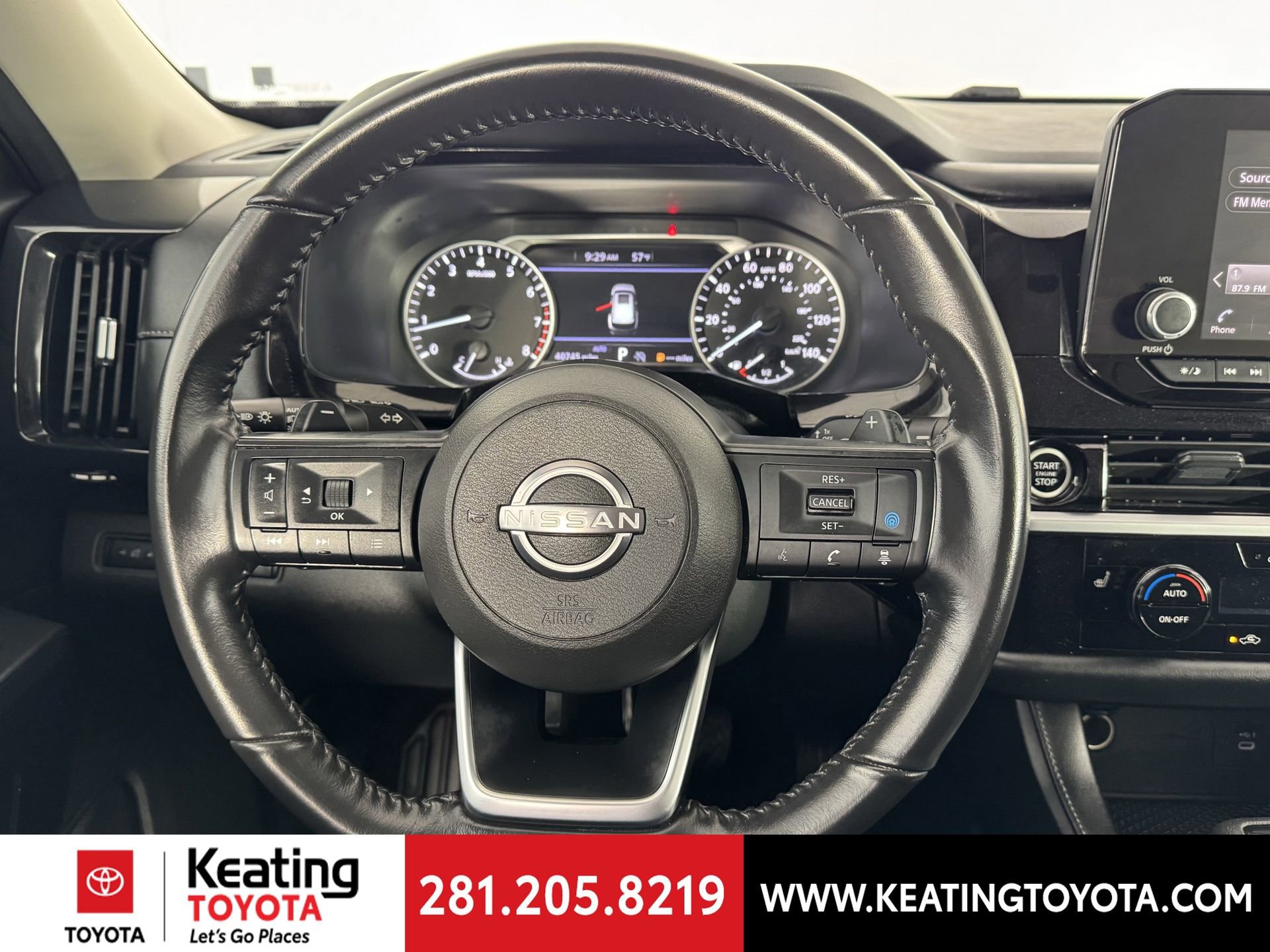 Used 2024 Nissan Pathfinder SV image 24