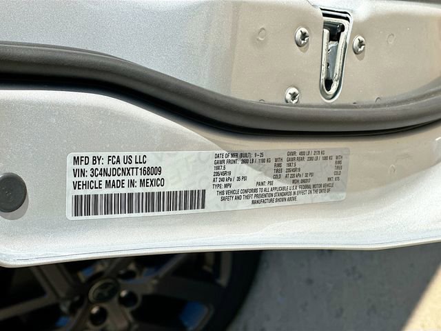 New 2026 Jeep Compass Limited image 33