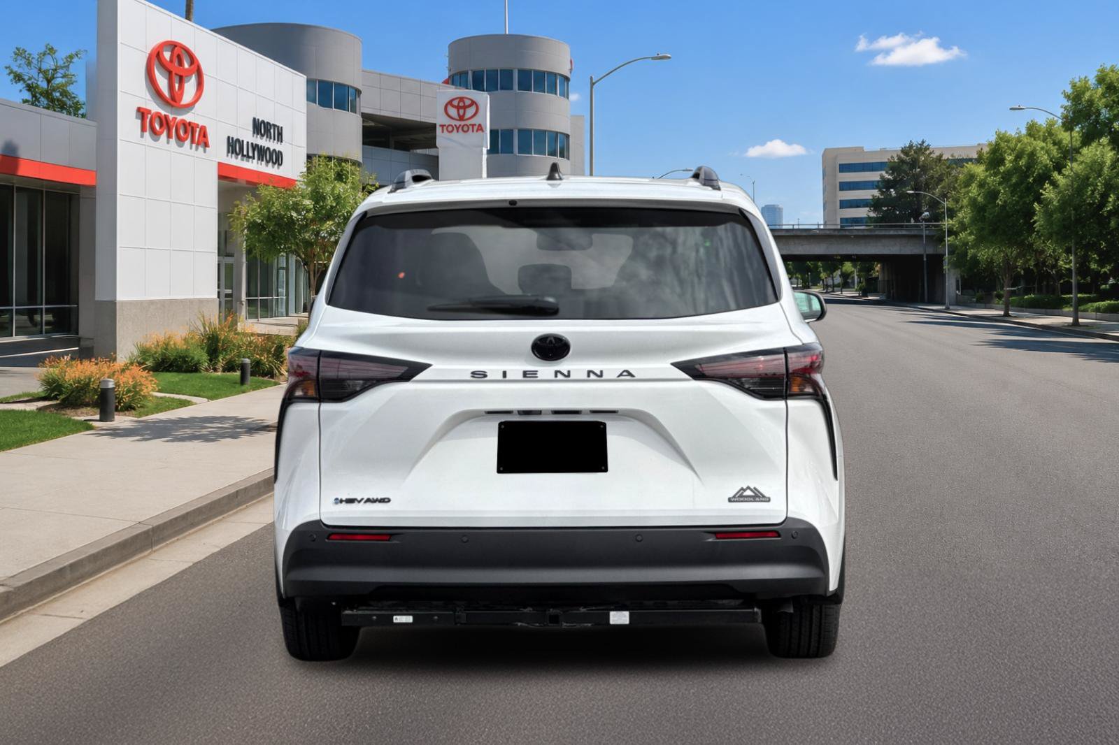 New 2026 Toyota Sienna XLE Woodland Edition AWD/4WD image 5