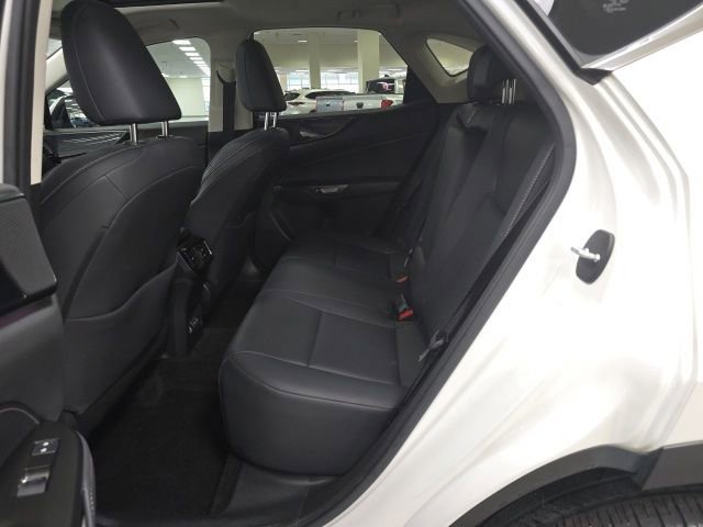 Used 2022 Lexus NX 350 AWD image 13