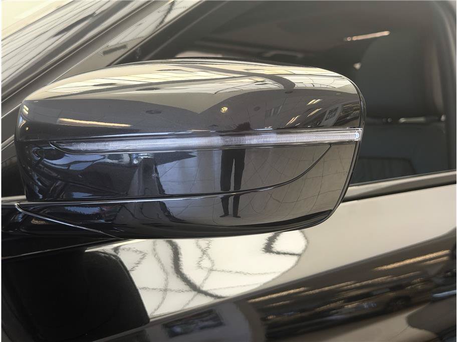 Used 2023 BMW 530e w/ M Sport Package RWD image 41