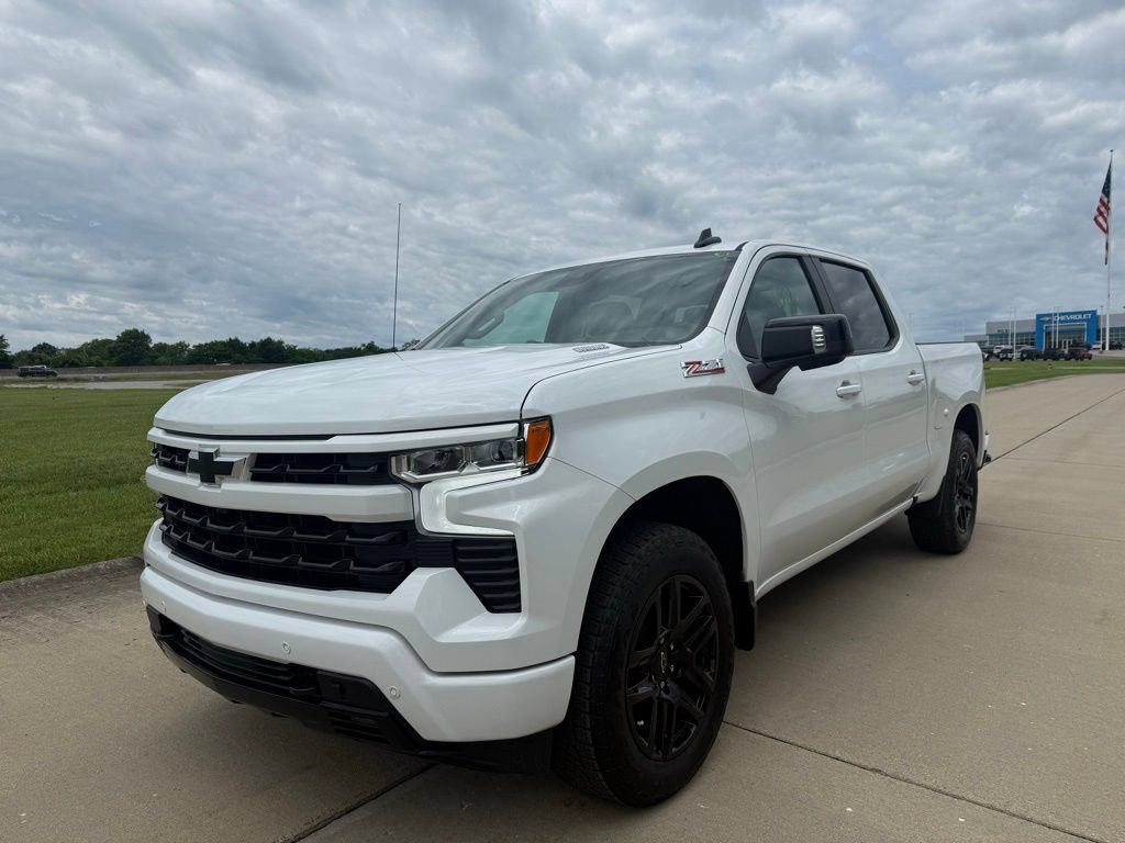Used 2026 Chevrolet Silverado 1500 RST w/ Safety Package AWD/4WD image 9