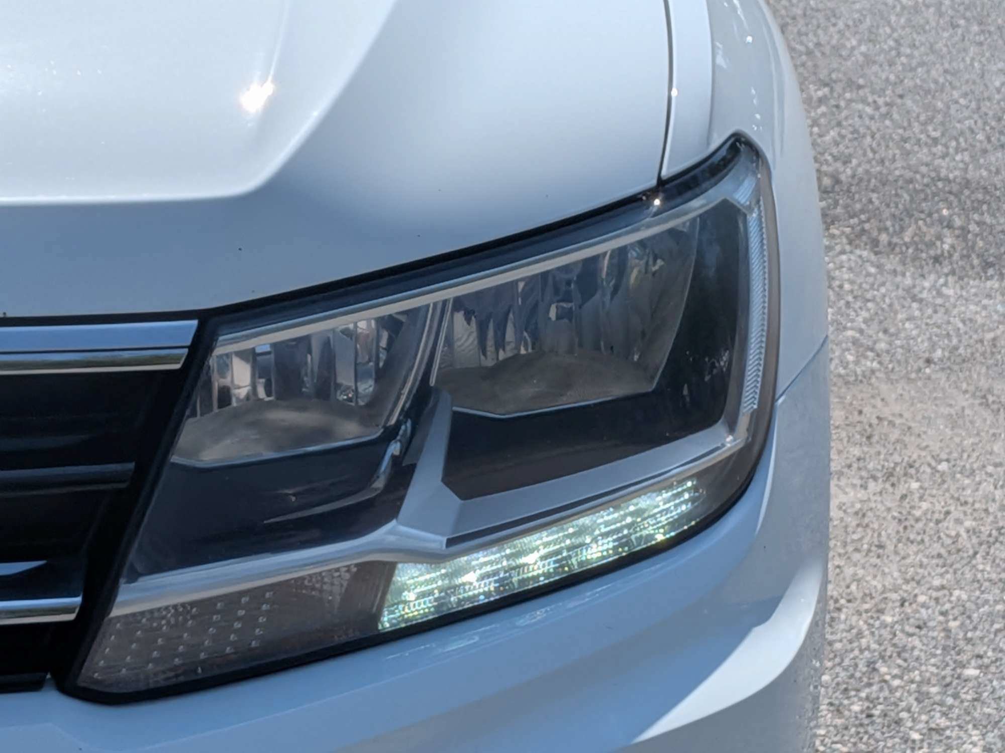 Used 2019 Volkswagen Tiguan SEL R-Line AWD/4WD image 8