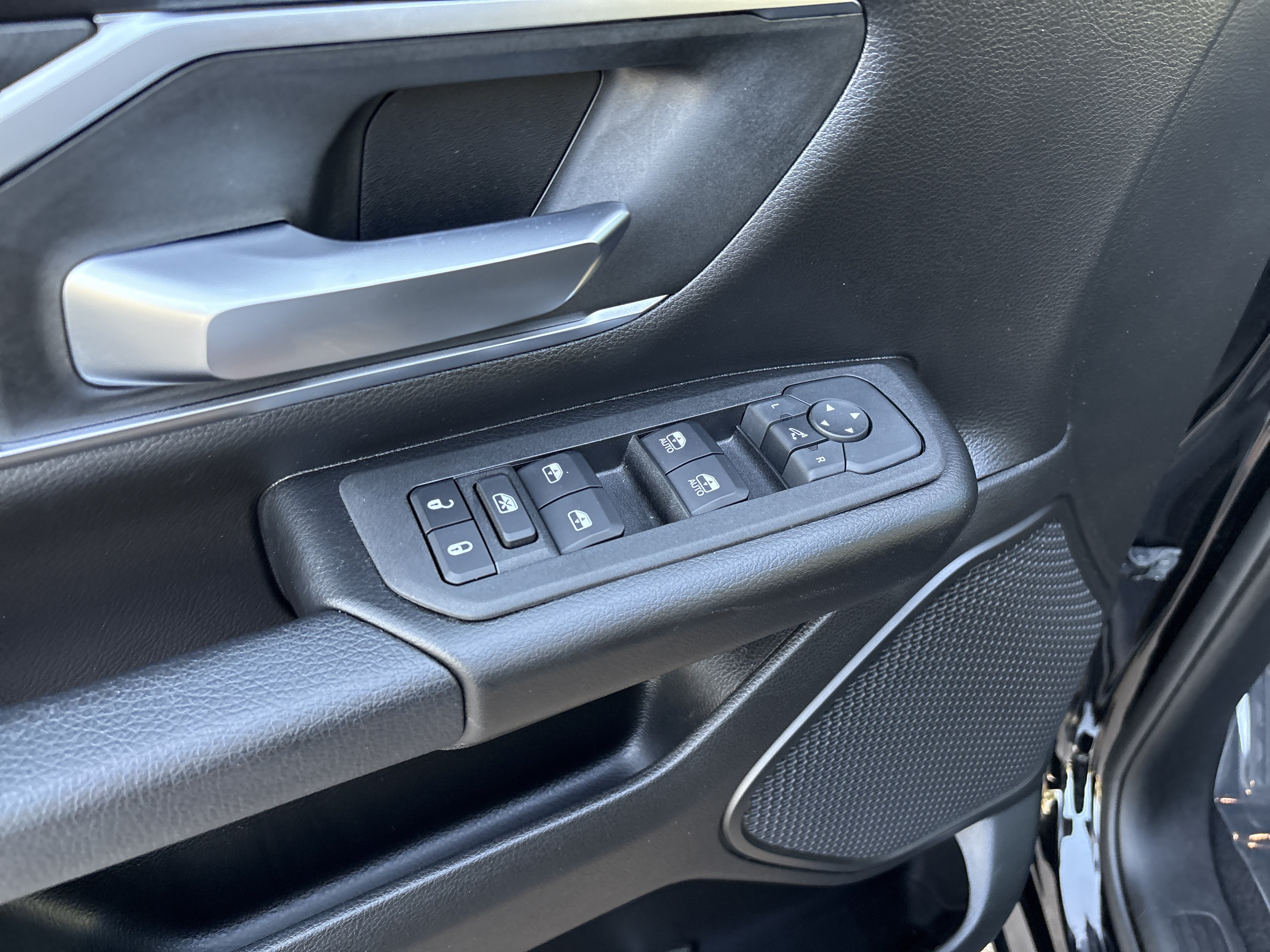 Used 2025 RAM 1500 Big Horn AWD/4WD image 16