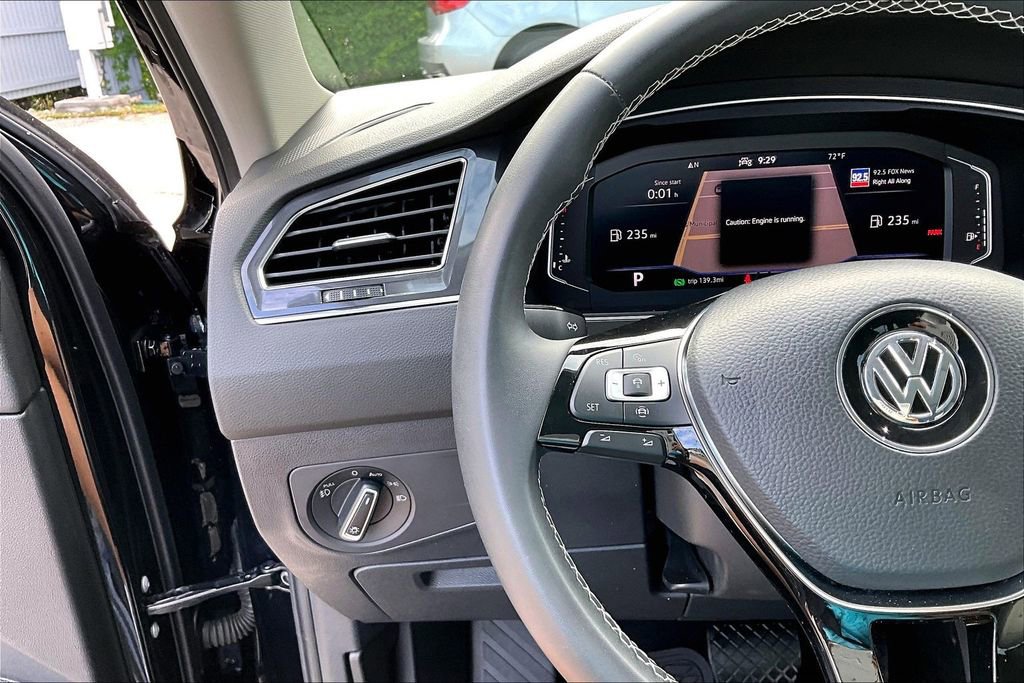 Certified 2021 Volkswagen Tiguan SEL FWD image 24