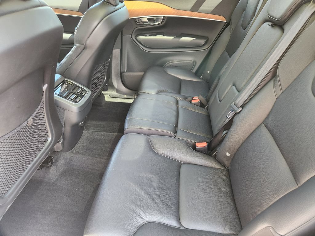 Used 2023 Volvo XC90 B6 Plus w/ Protection Package Premier AWD/4WD image 19