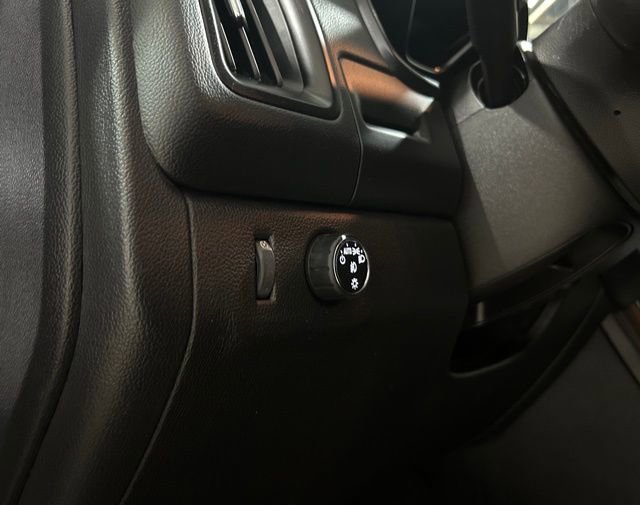 Used 2015 Chevrolet Colorado LT w/ LT Convenience Package image 25