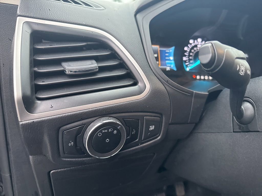 Certified 2024 Ford Edge SEL image 13