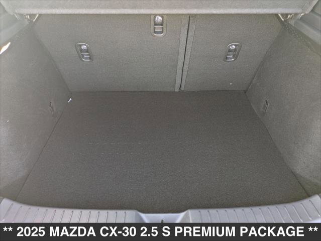 New 2025 MAZDA CX-30 AWD 2.5 S w/ Premium Package image 12