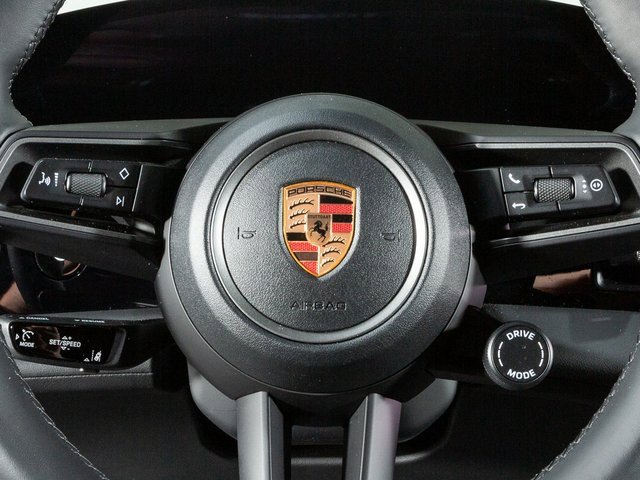 Certified 2025 Porsche Taycan image 28