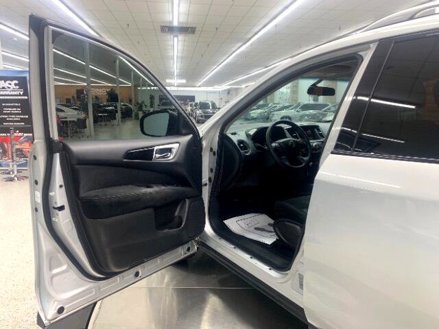 Used 2016 Nissan Pathfinder S image 23