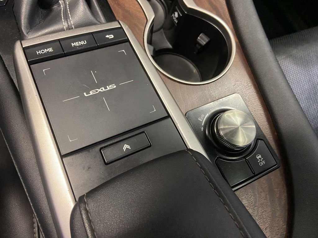 Used 2022 Lexus RX 350L FWD w/ Premium Package image 23