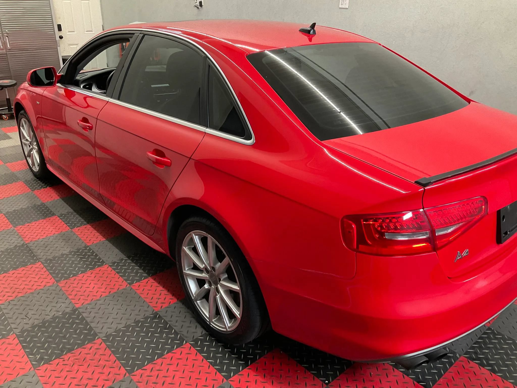Used 2016 Audi A4 2.0T Premium w/ Convenience Plus Package AWD/4WD image 4