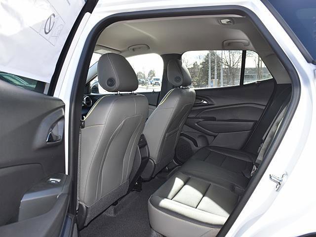 New 2026 Chevrolet Trax ACTIV w/ Driver Confidence Package image 8