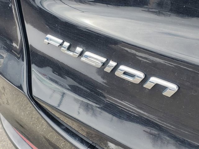 Used 2020 Ford Fusion SE image 28