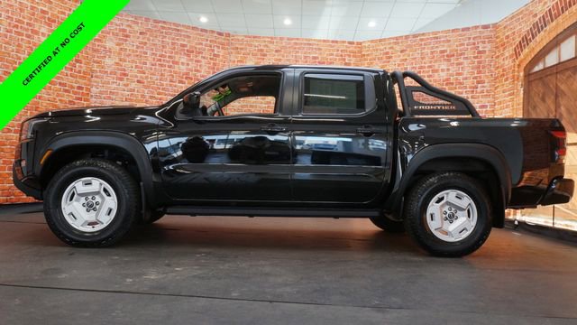 Certified 2024 Nissan Frontier SV w/ Hardbody Edition image 4