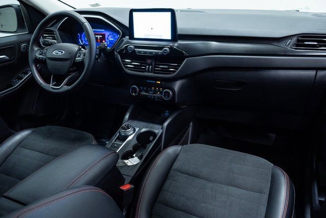 Used 2022 Ford Escape SEL w/ SEL Stealth AWD Package image 27