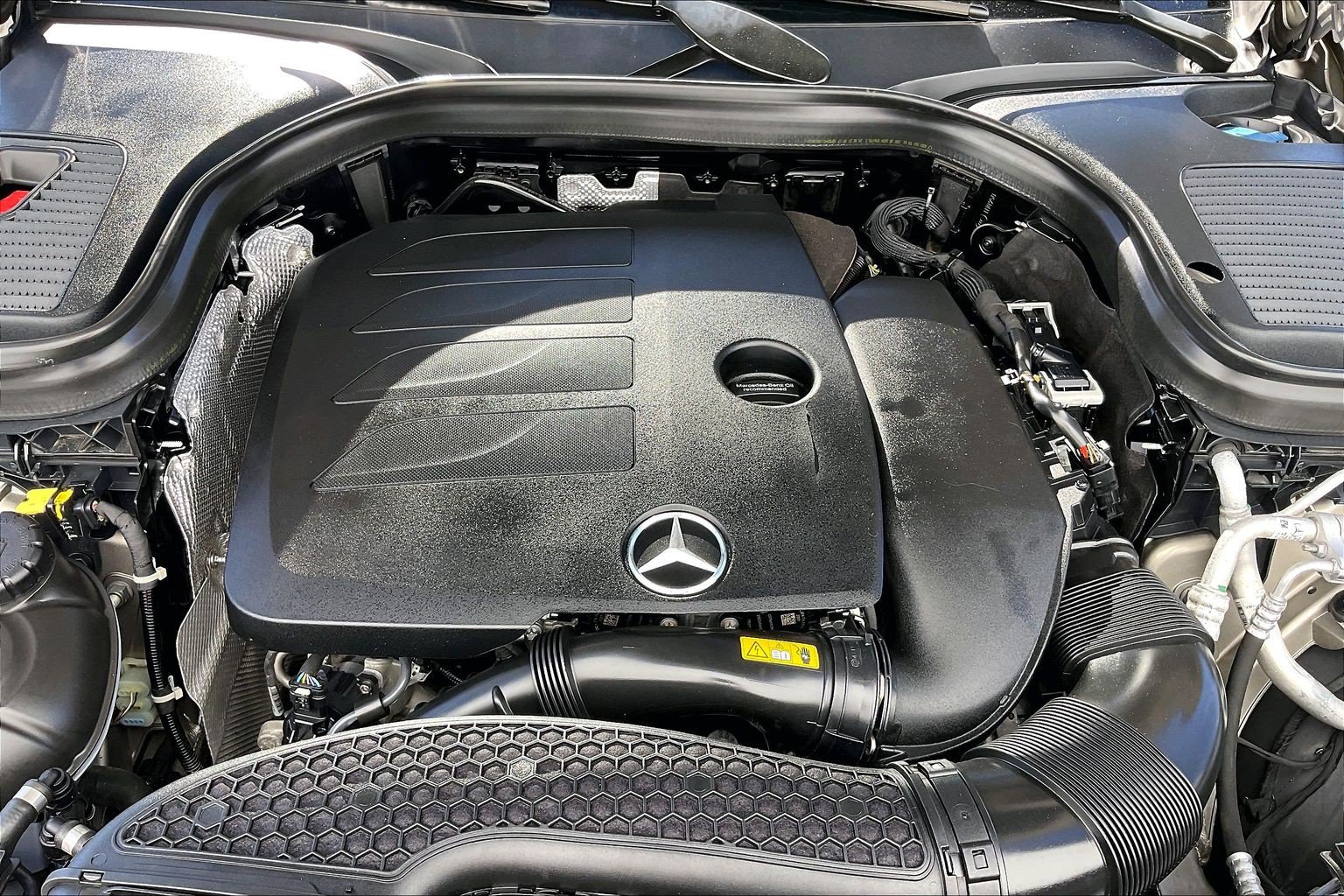 Used 2021 Mercedes-Benz GLC 300 4MATIC image 13