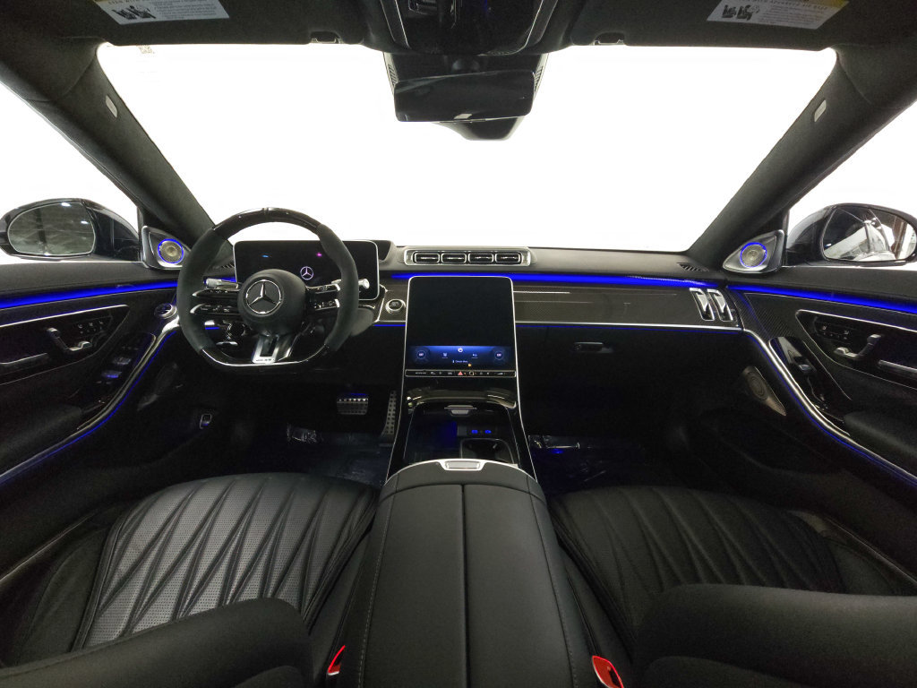 Used 2025 Mercedes-Benz S 63 AMG S image 26