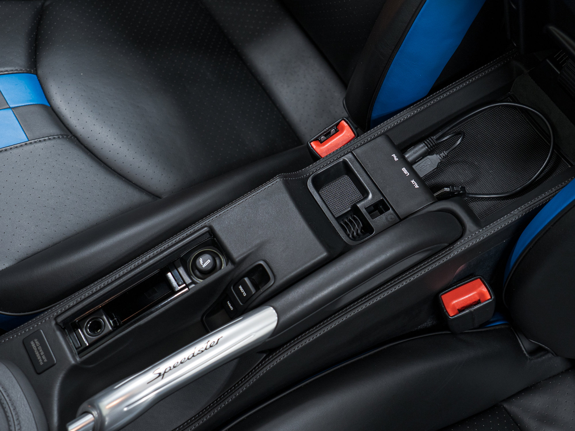 Used 2011 Porsche 911 Speedster image 41