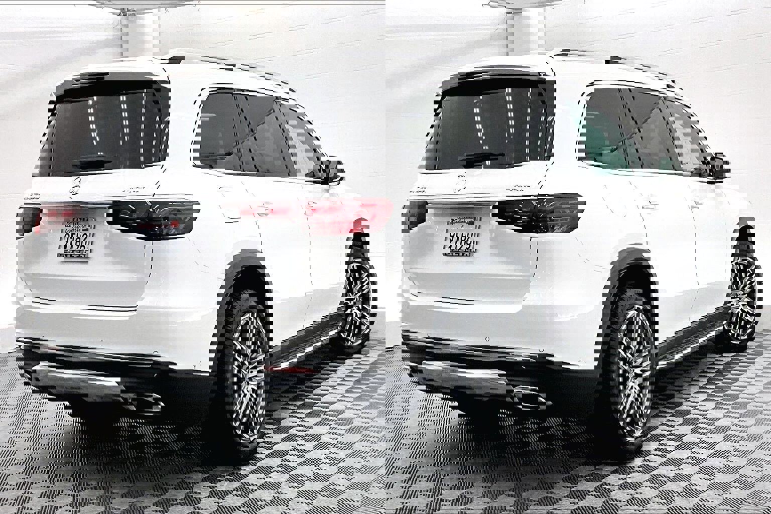 Used 2026 Mercedes-Benz GLS 450 4MATIC image 11