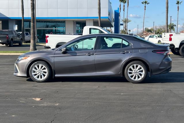 Used 2023 Toyota Camry LE image 7
