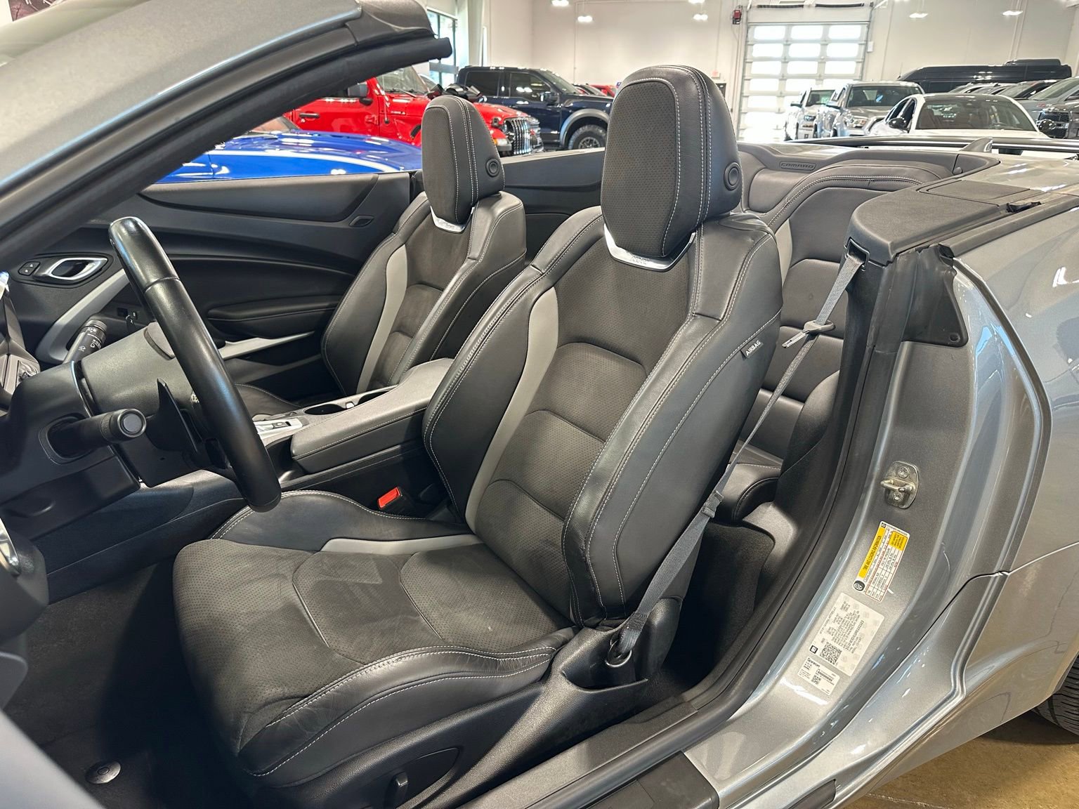 Used 2024 Chevrolet Camaro LT w/ RS Package image 20