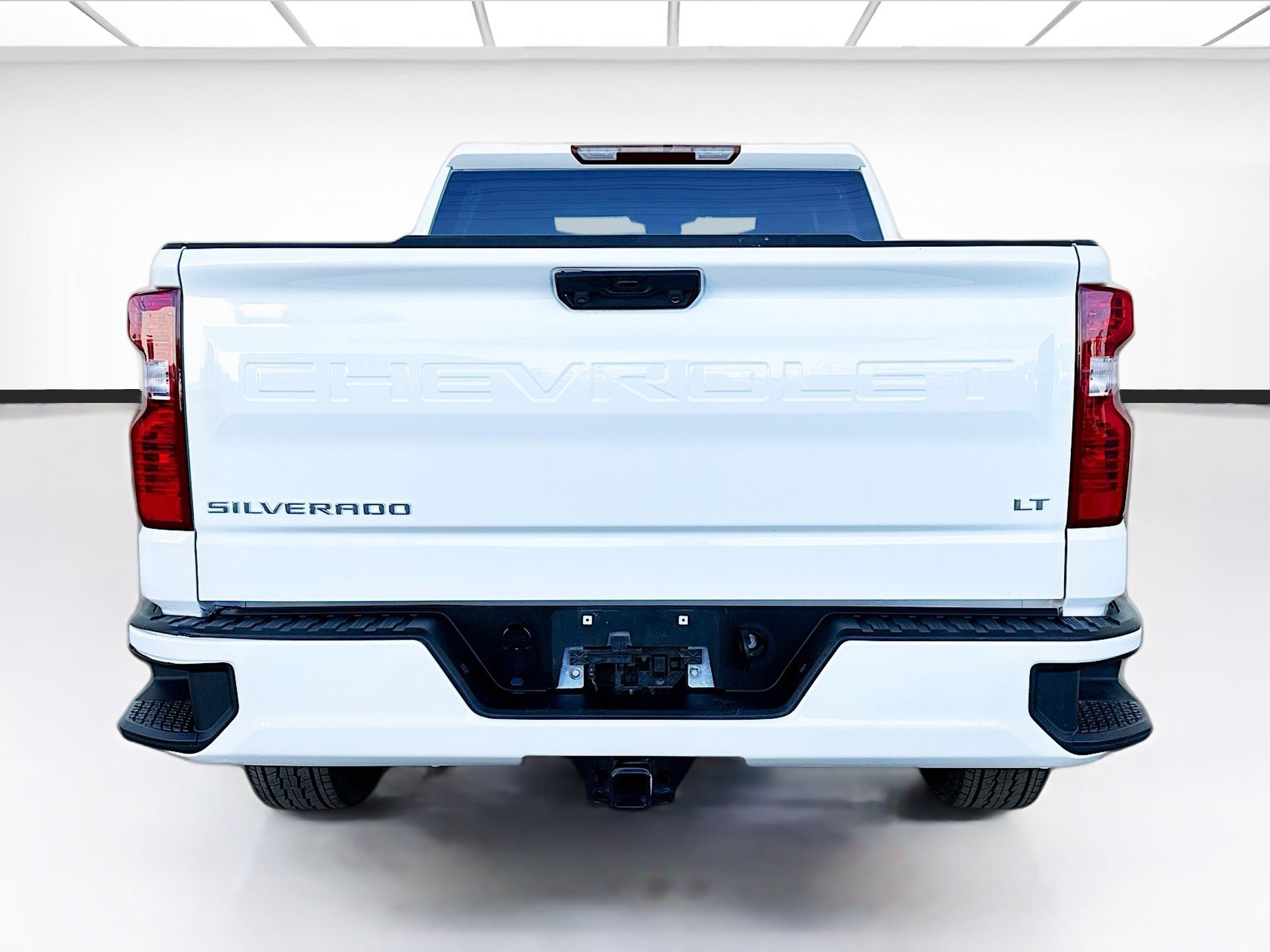Used 2024 Chevrolet Silverado 1500 LT w/ Protection Package image 5