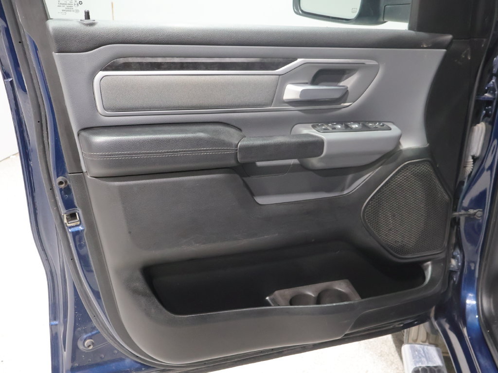 Used 2022 RAM 1500 Big Horn AWD/4WD image 14