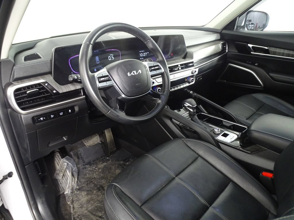 Used 2024 Kia Telluride EX FWD image 27