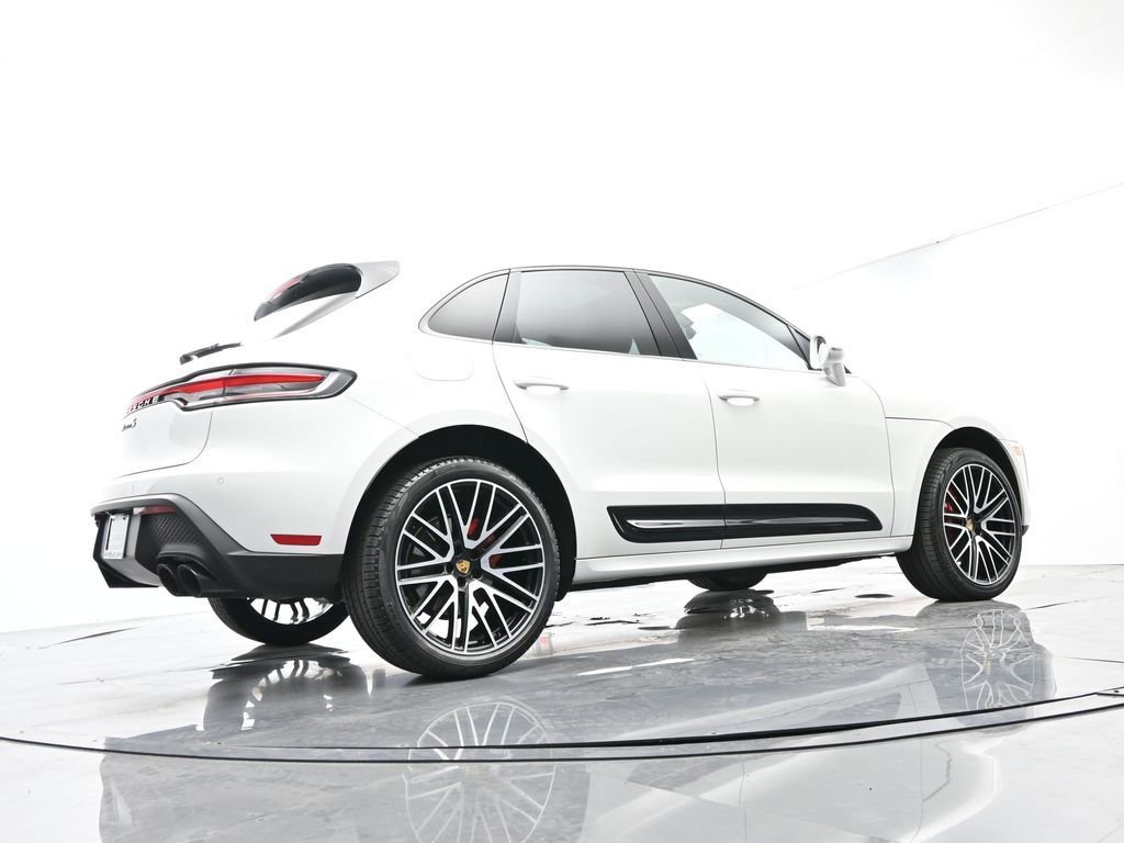 Certified 2023 Porsche Macan S AWD/4WD image 54