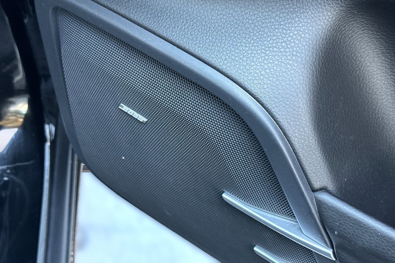 Used 2014 Porsche Cayenne Platinum Edition image 21