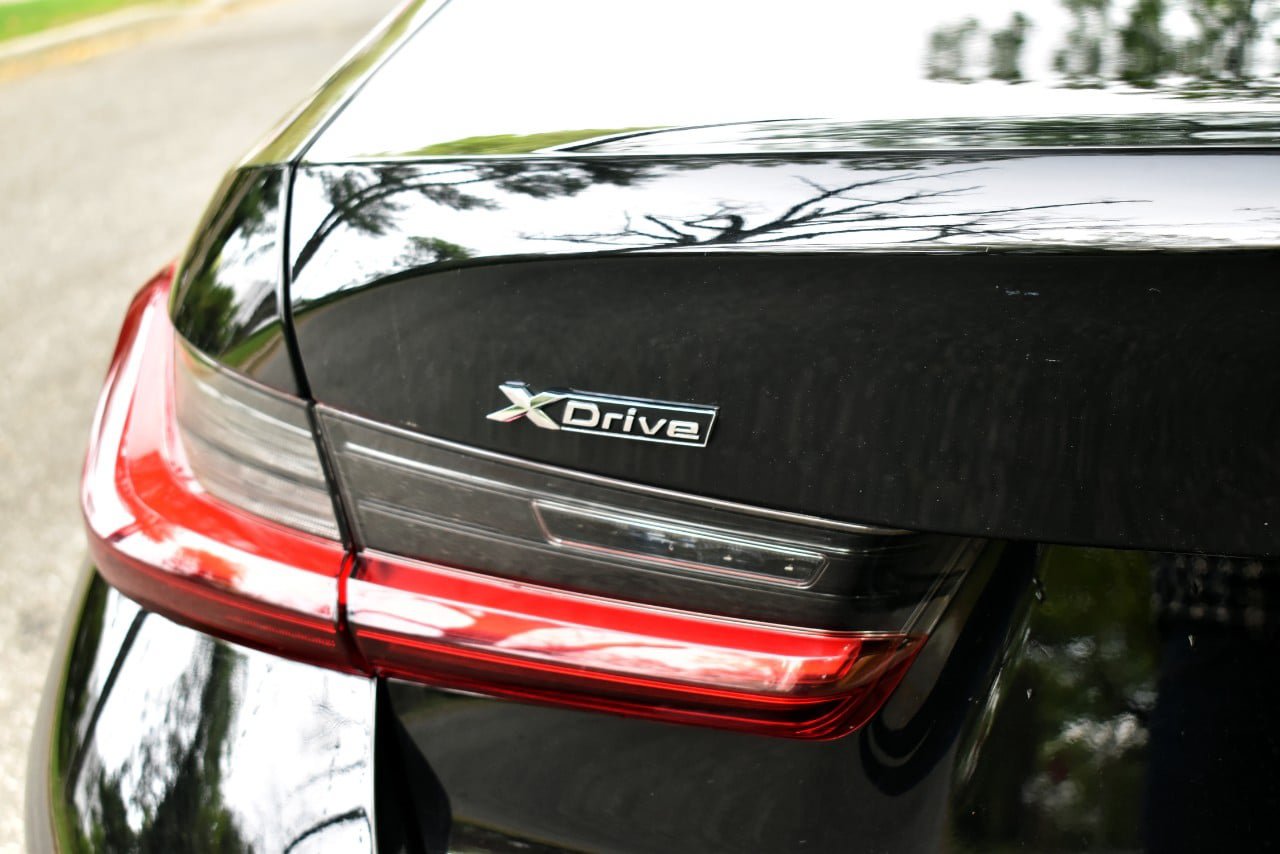 Used 2025 BMW 330i xDrive Sedan AWD/4WD image 37