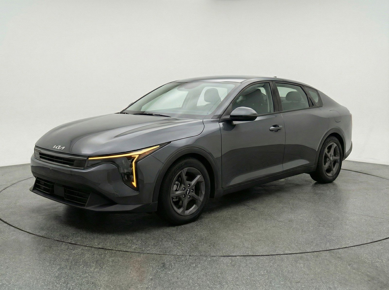 Used 2025 Kia K4 FWD image 3