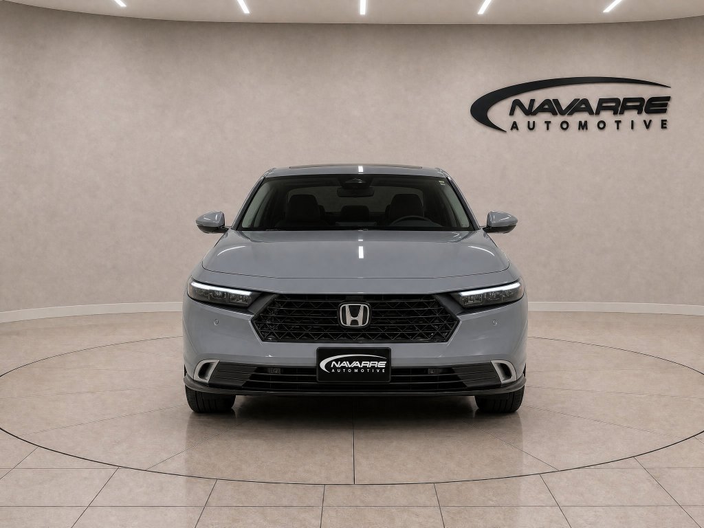 Used 2024 Honda Accord Touring image 2