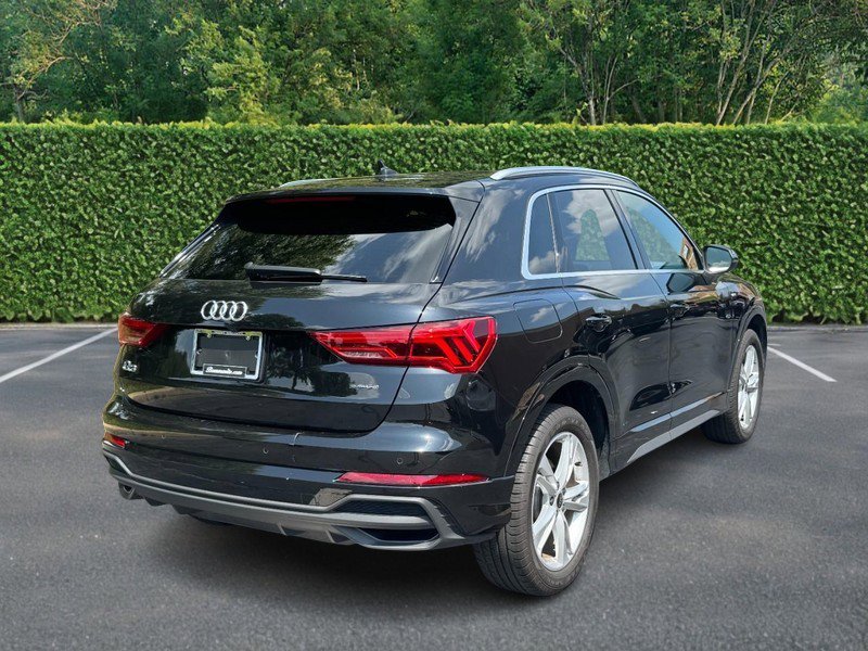 Used 2024 Audi Q3 2.0T Premium Plus w/ Premium Plus Package image 3