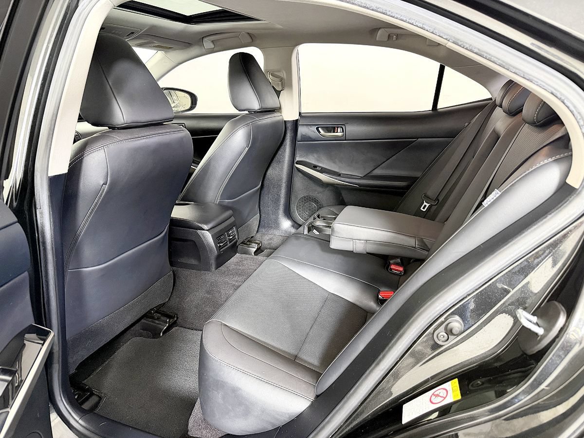 Used 2018 Lexus IS 300 w/ Accessory Package 2 RWD image 35