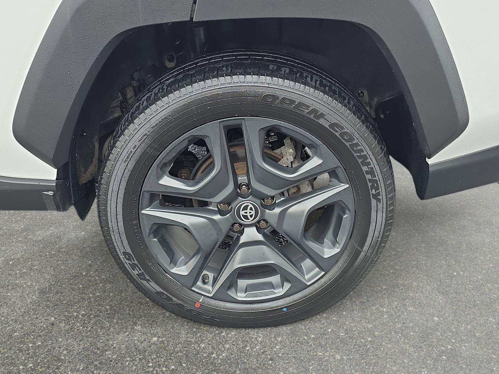 Used 2024 Toyota RAV4 Adventure AWD/4WD image 30