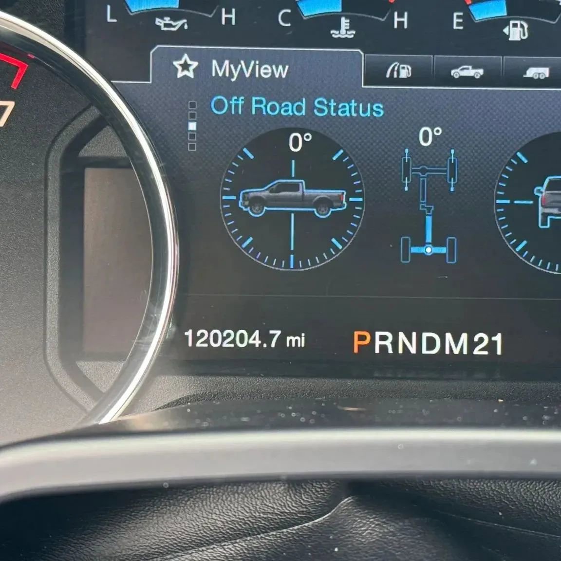 Used 2016 Ford F150 Lariat RWD image 14