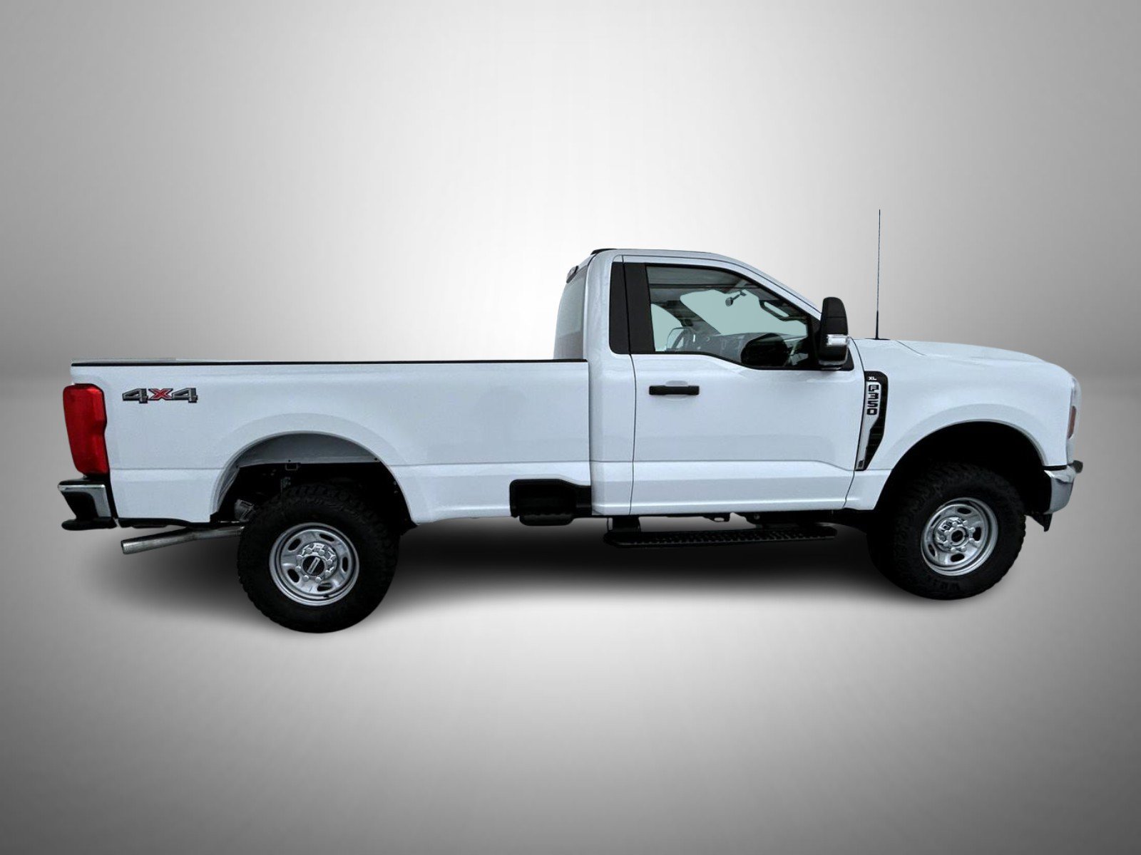 New 2026 Ford F350 XL w/ XL Off-Road Package AWD/4WD image 4
