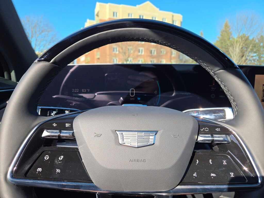 New 2026 Cadillac Lyriq Premium Luxury image 34