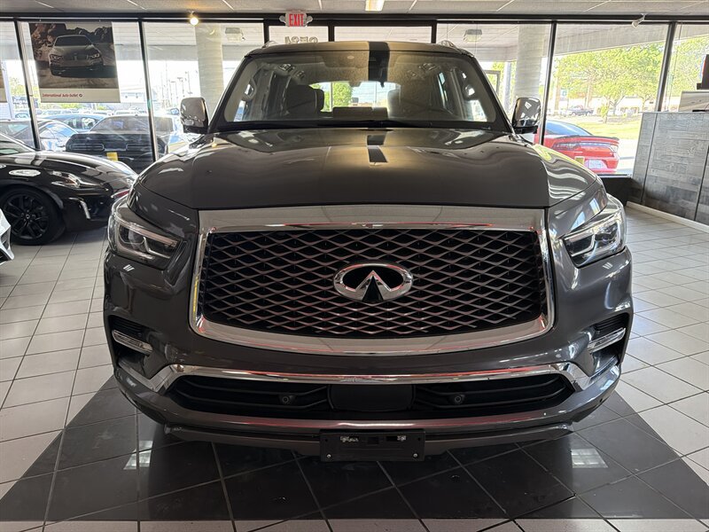 Used 2024 INFINITI QX80 Luxe AWD/4WD image 3