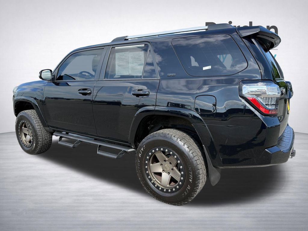 Used 2020 Toyota 4Runner SR5 Premium w/ Moonroof Package AWD/4WD image 5