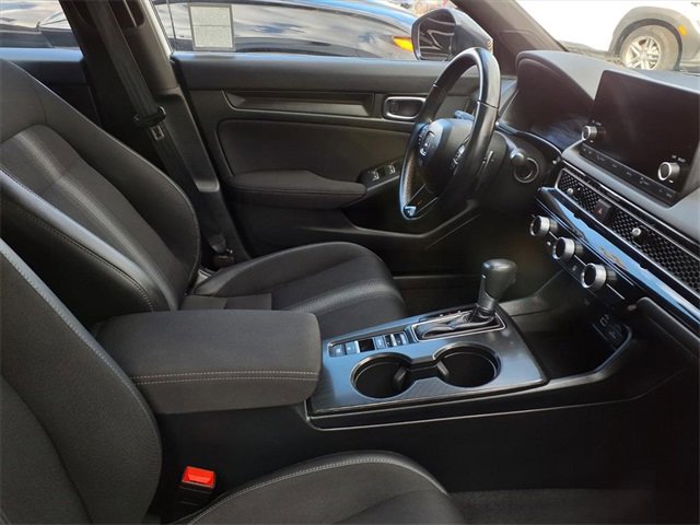 Used 2024 Honda Civic Sport image 11