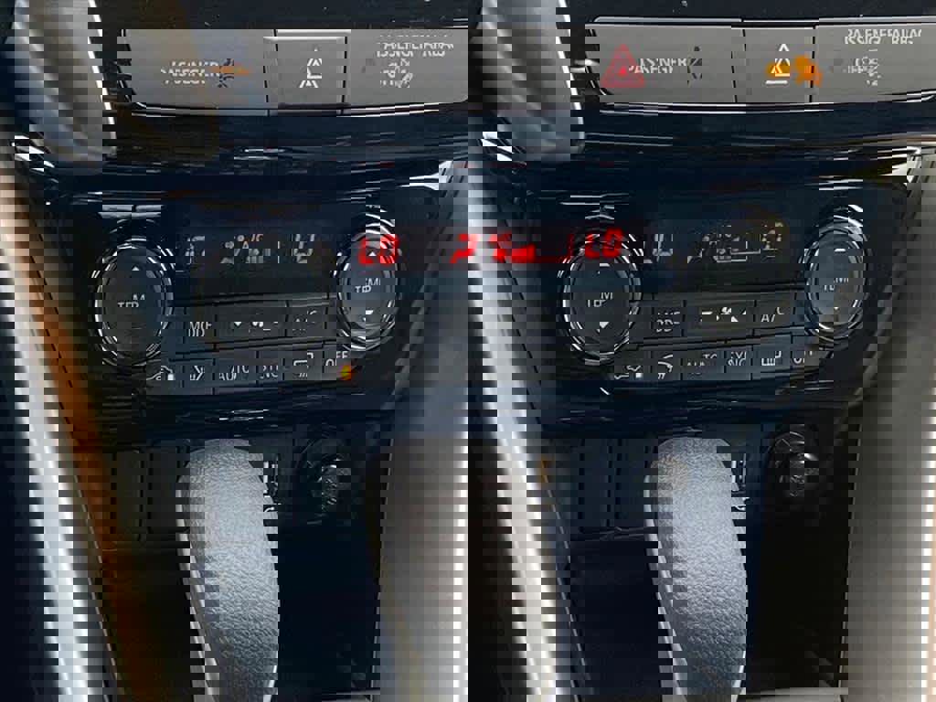 New 2026 Mitsubishi Eclipse Cross SE image 7